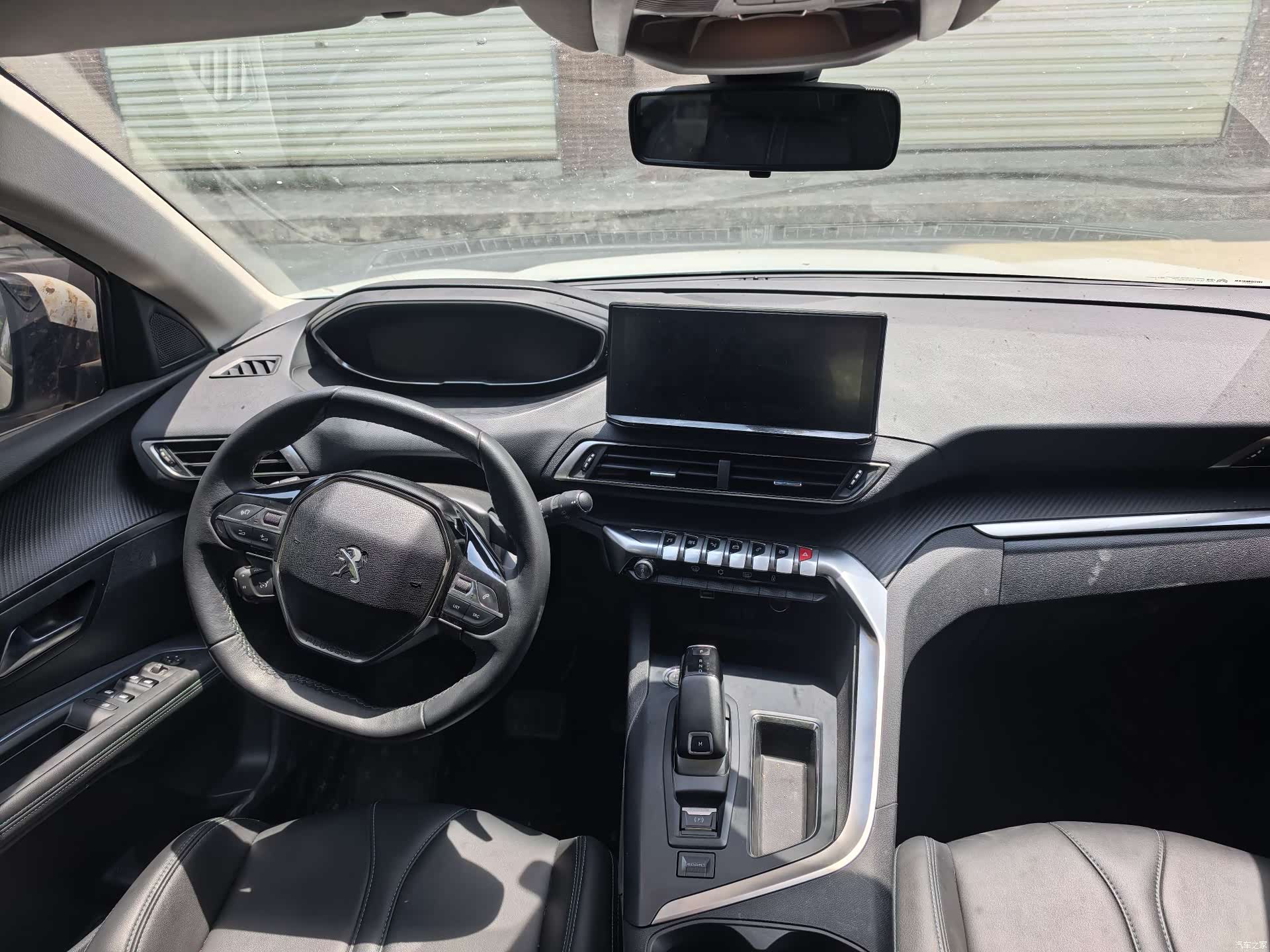 Peugeot 5008, 2022 6