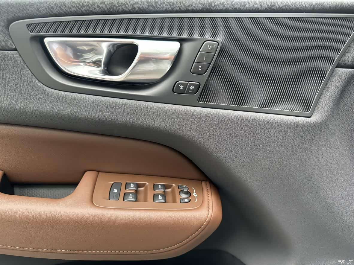 Volvo XC60, 2023 15