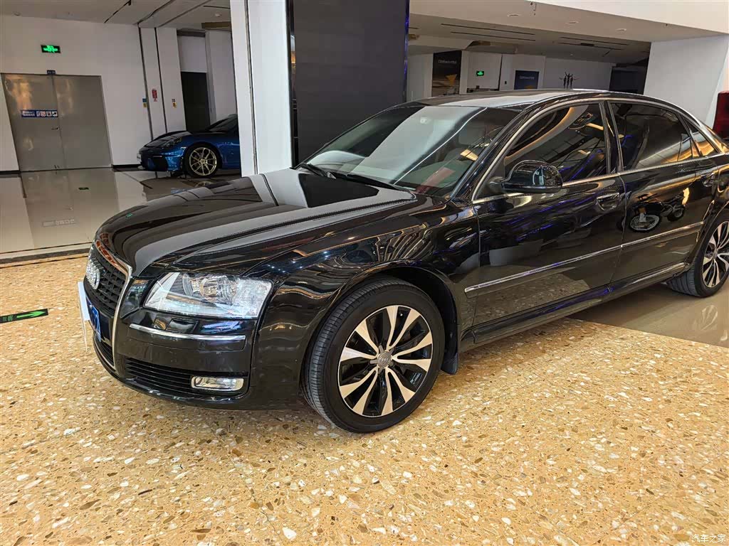 Audi A8L, 2009 1