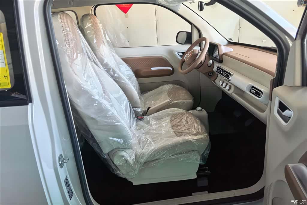 Wuling MINIEV, 2026 8