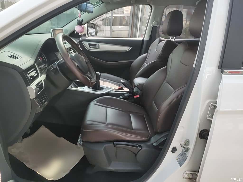 DongFeng T5, 2022 15
