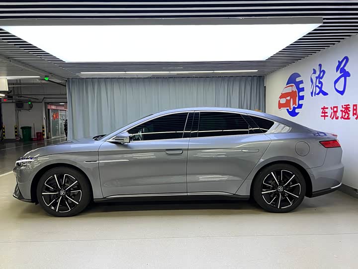 BYD Han, 2021 года фото 5