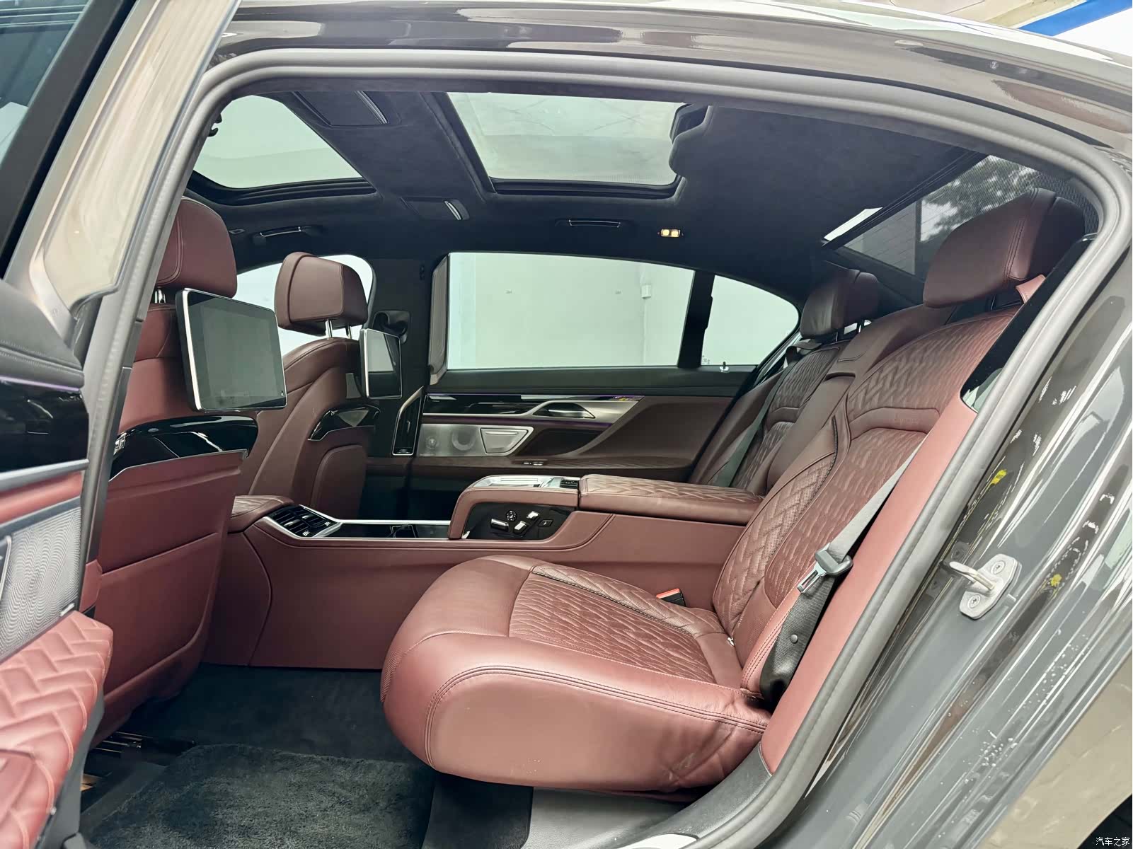 BMW 7 Series, 2021 10