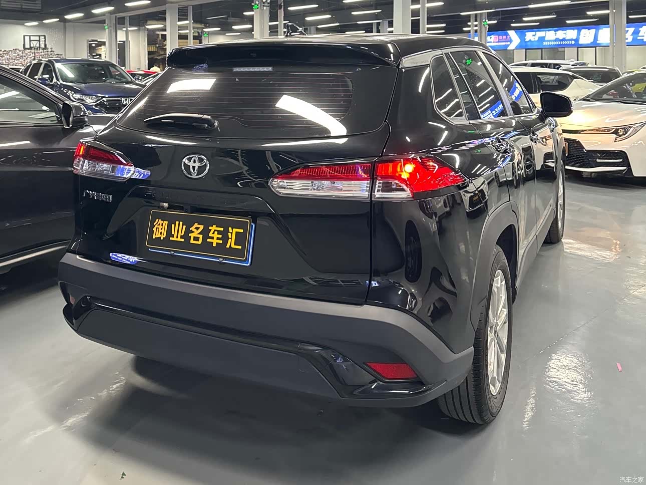 Toyota Frontlander, 2024 все фото