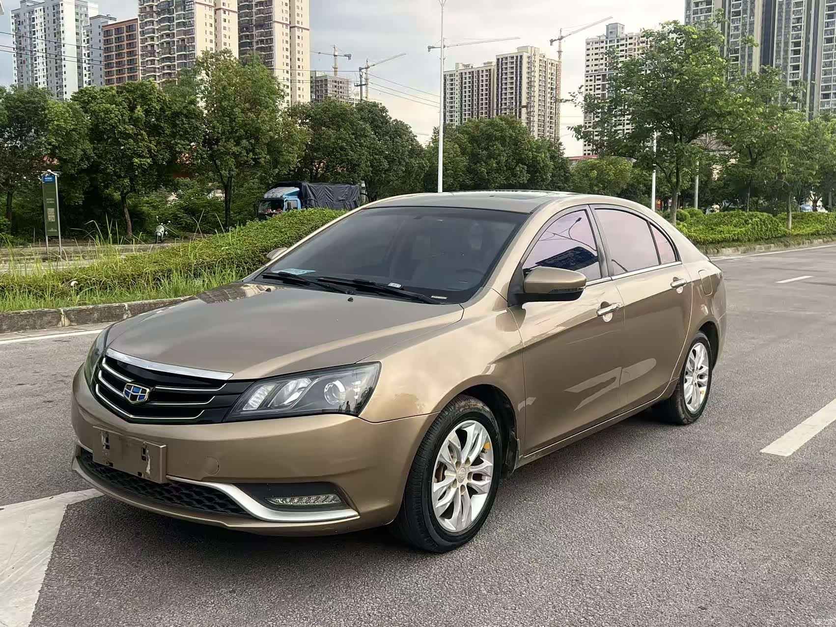 Geely Emgrand, 2014 1