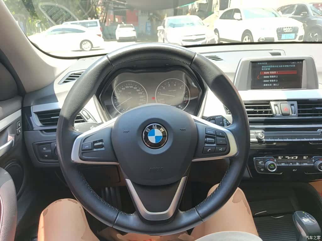 BMW X1, 2018 11
