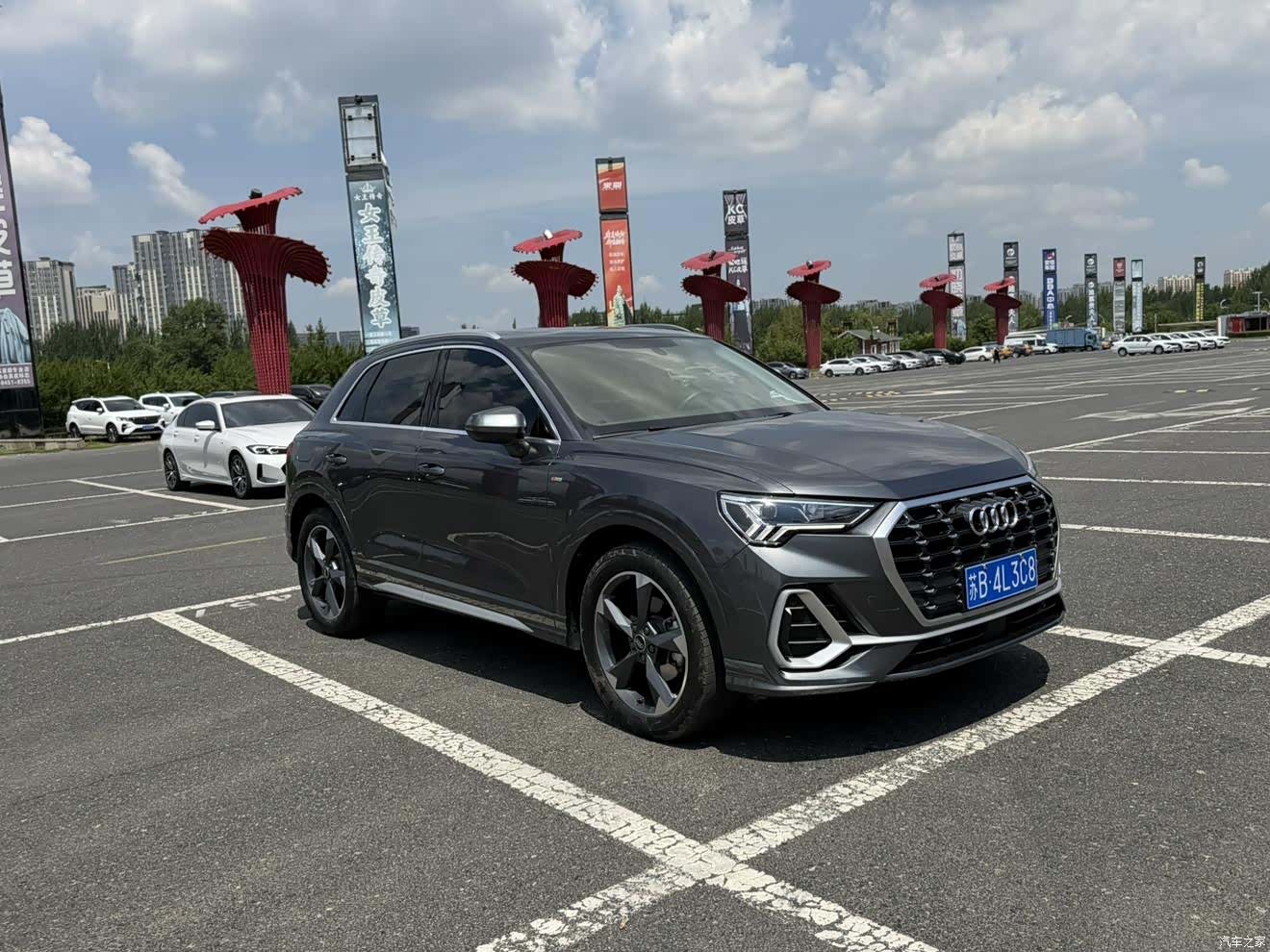 Audi Q3, 2023 3