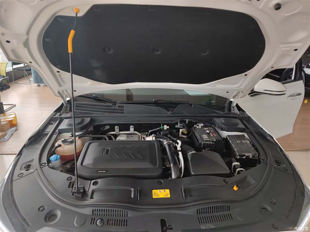 Bestune B70, 2023 20