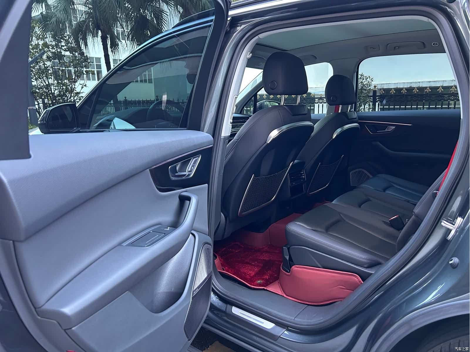 Audi Q7, 2021 11