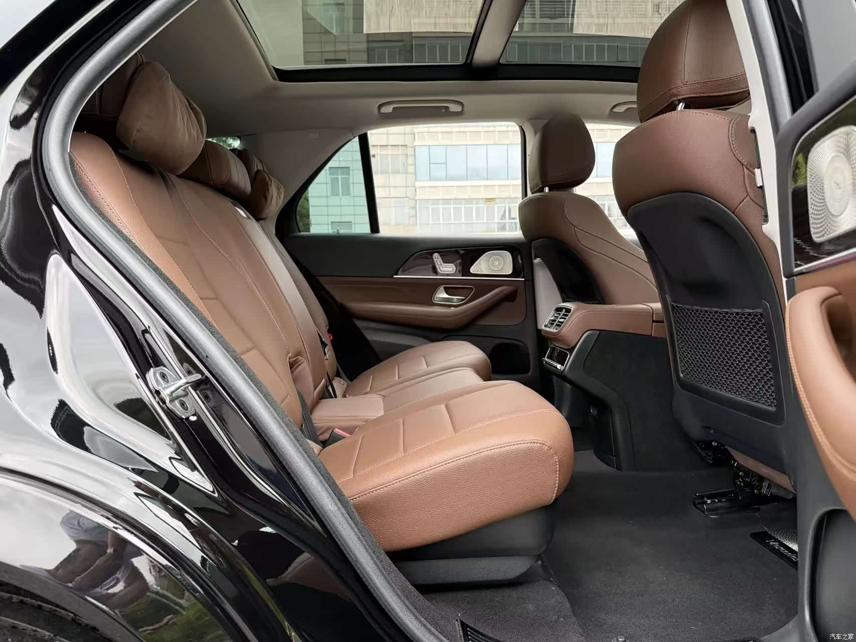 Mercedes-Benz GLE, 2024 17
