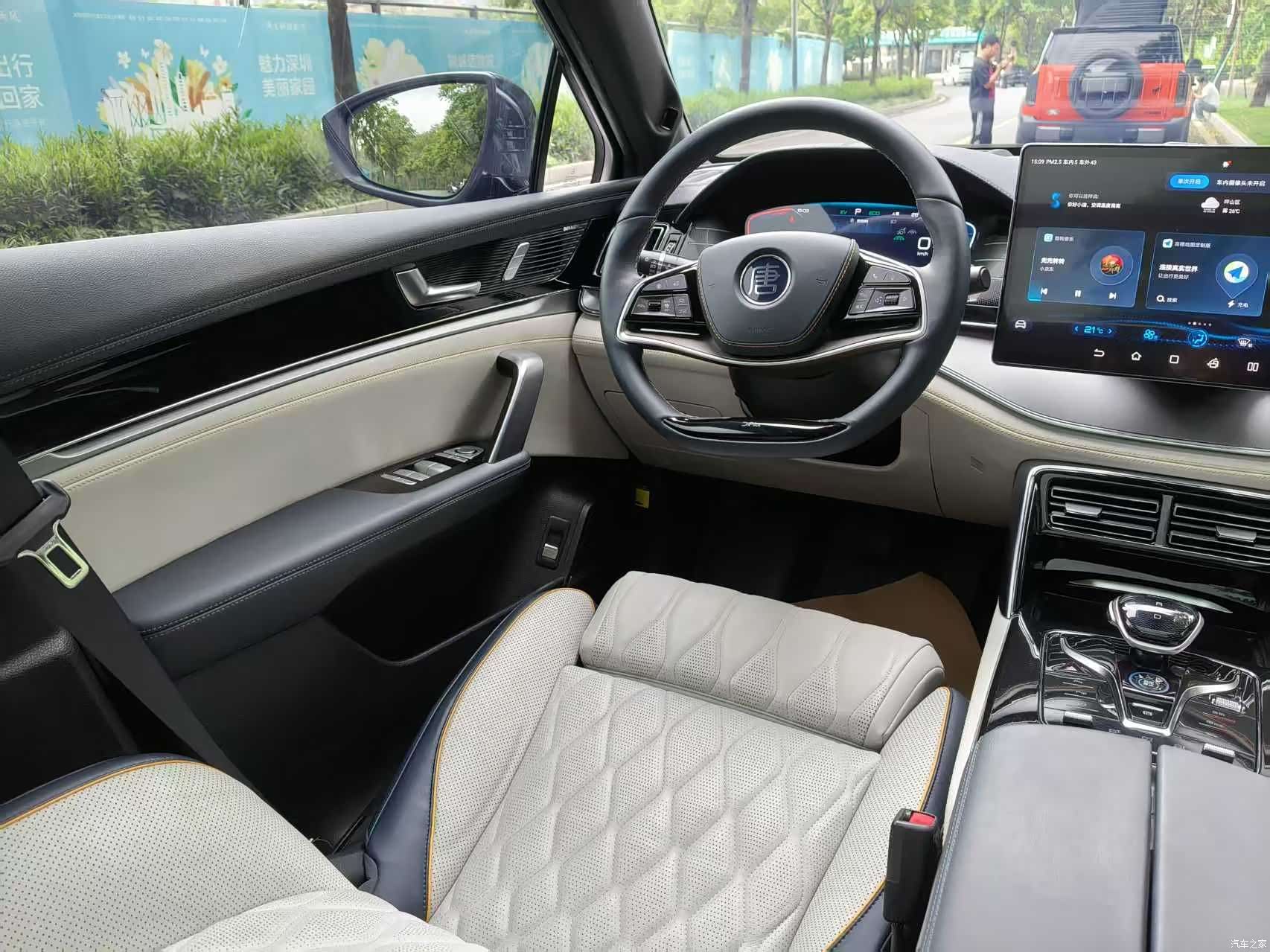 BYD Tang, 2022 14