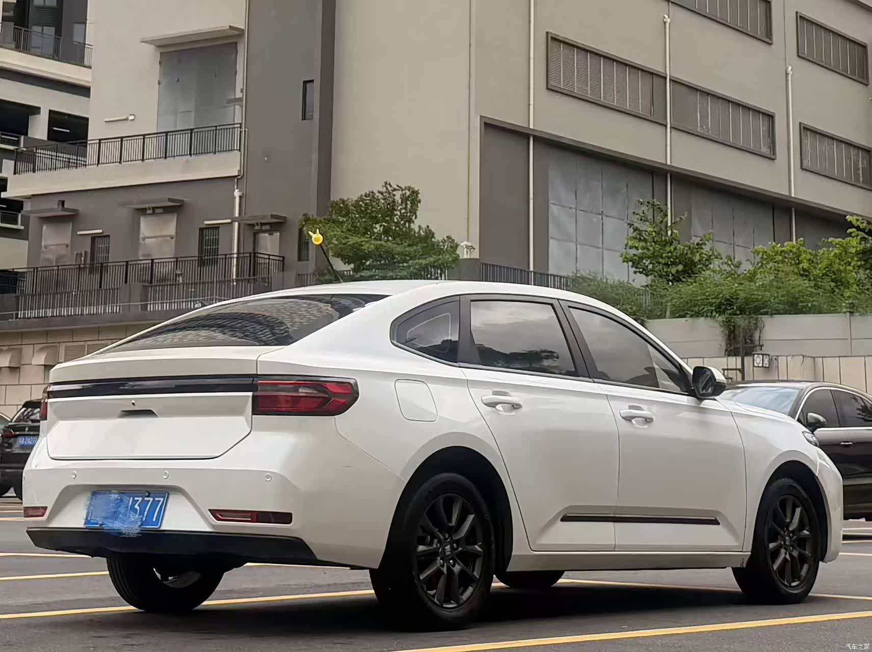Wuling RC-5, 2022 6