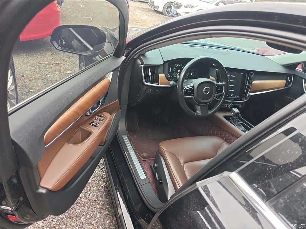 Volvo S90, 2019 16