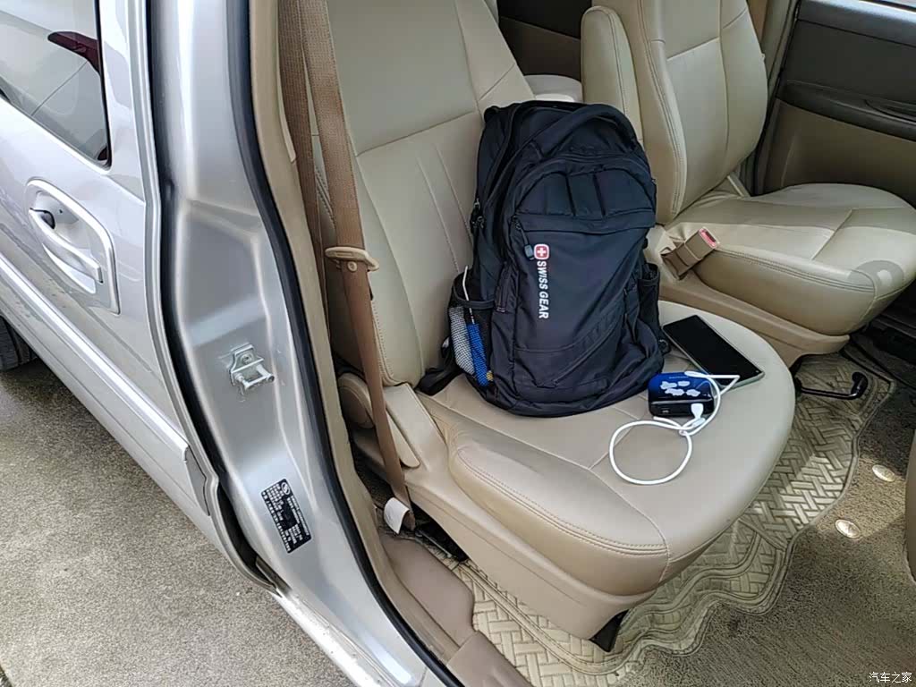 Buick GL8, 2016 25