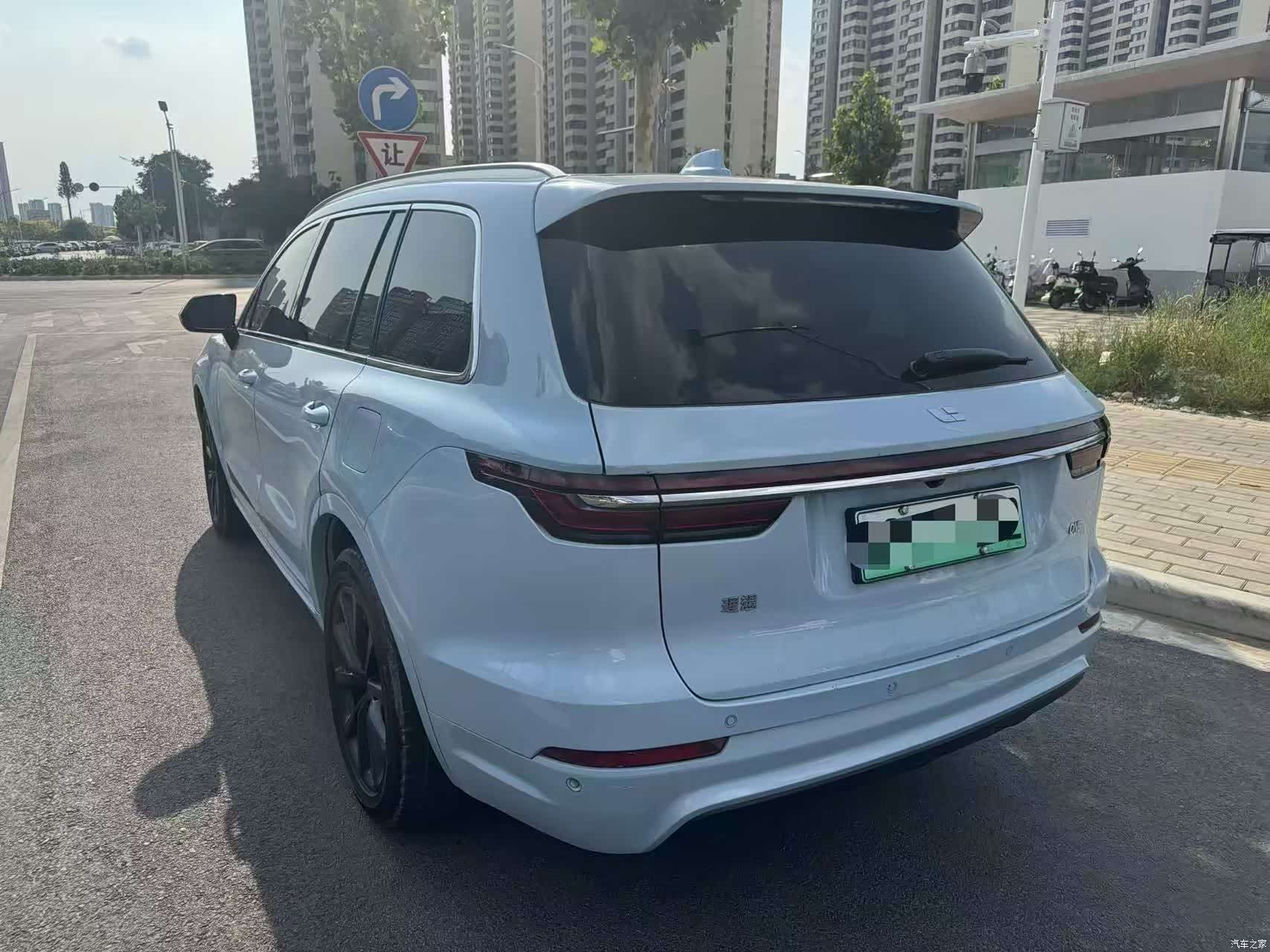 Li Auto ONE, 2021 7