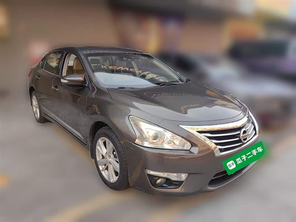 Nissan Teana
