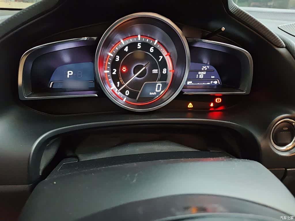 Mazda Mazda3, 2014 4