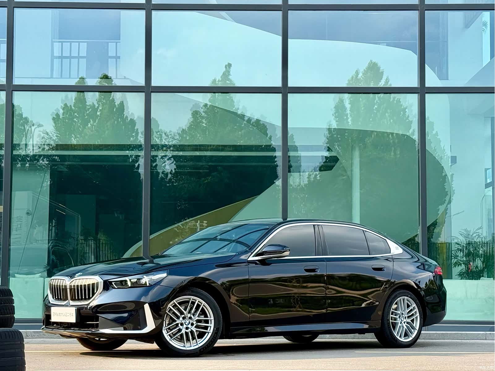 BMW 5 Series, 2024 1