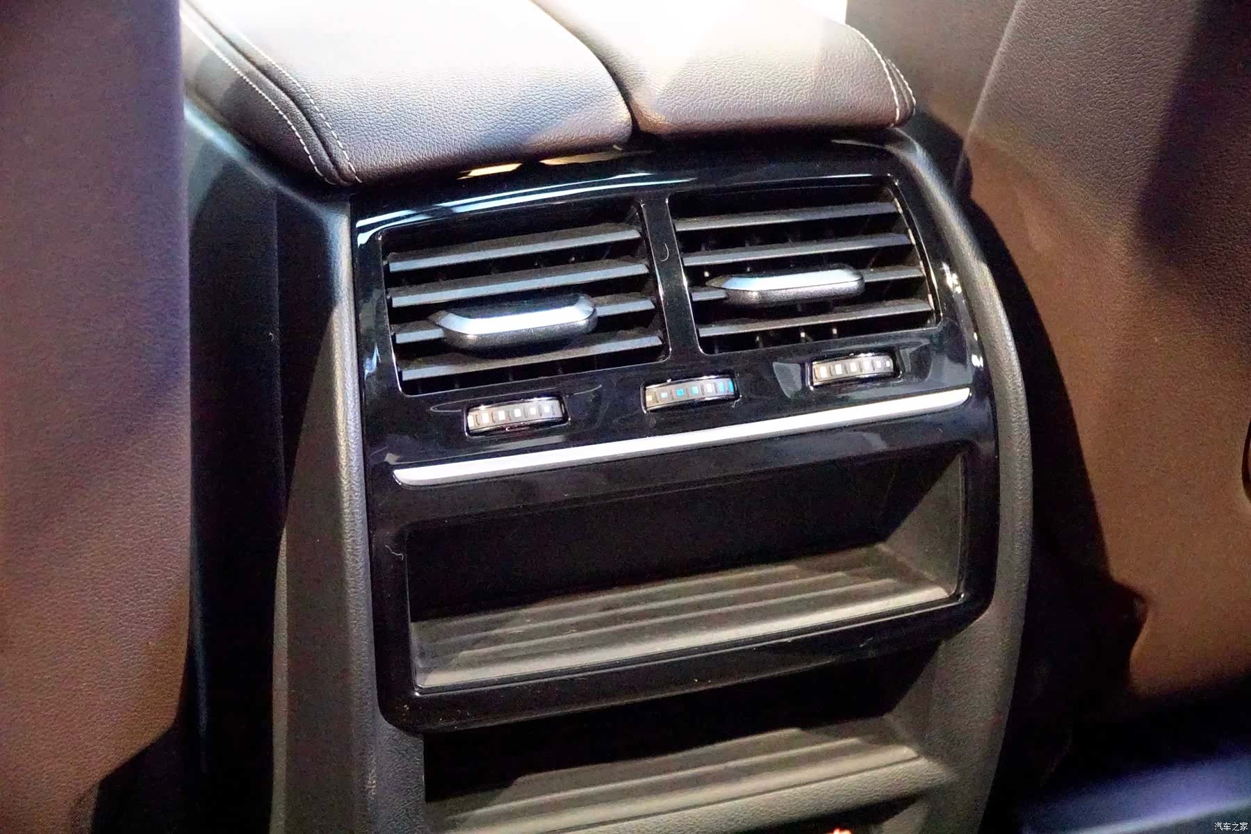BMW 5 Series, 2023 16