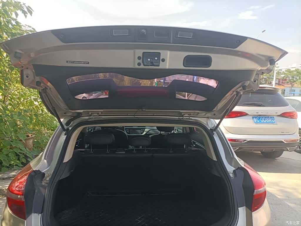 Geely Emgrand, 2018 19