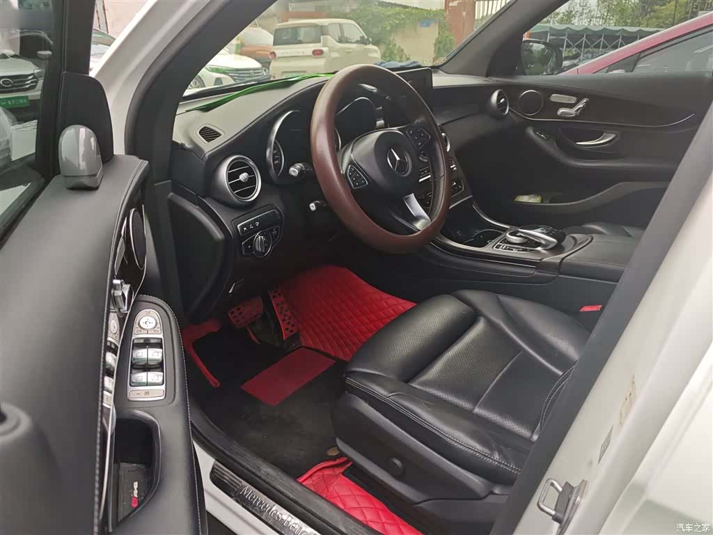 Mercedes-Benz GLC, 2018 12