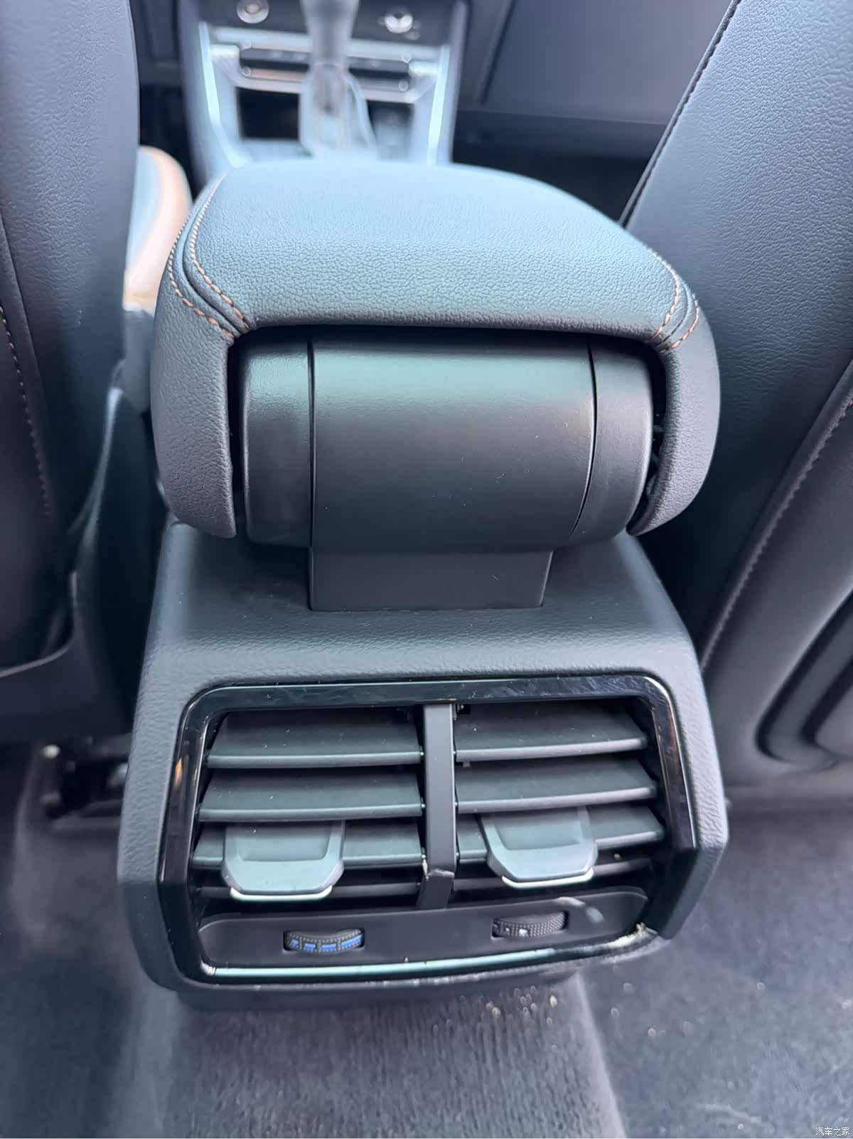 Audi Q3, 2023 14