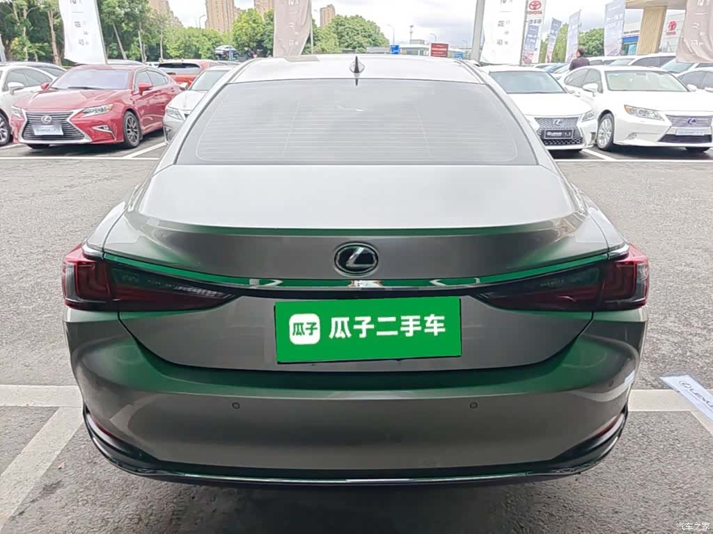 Lexus ES, 2024 6