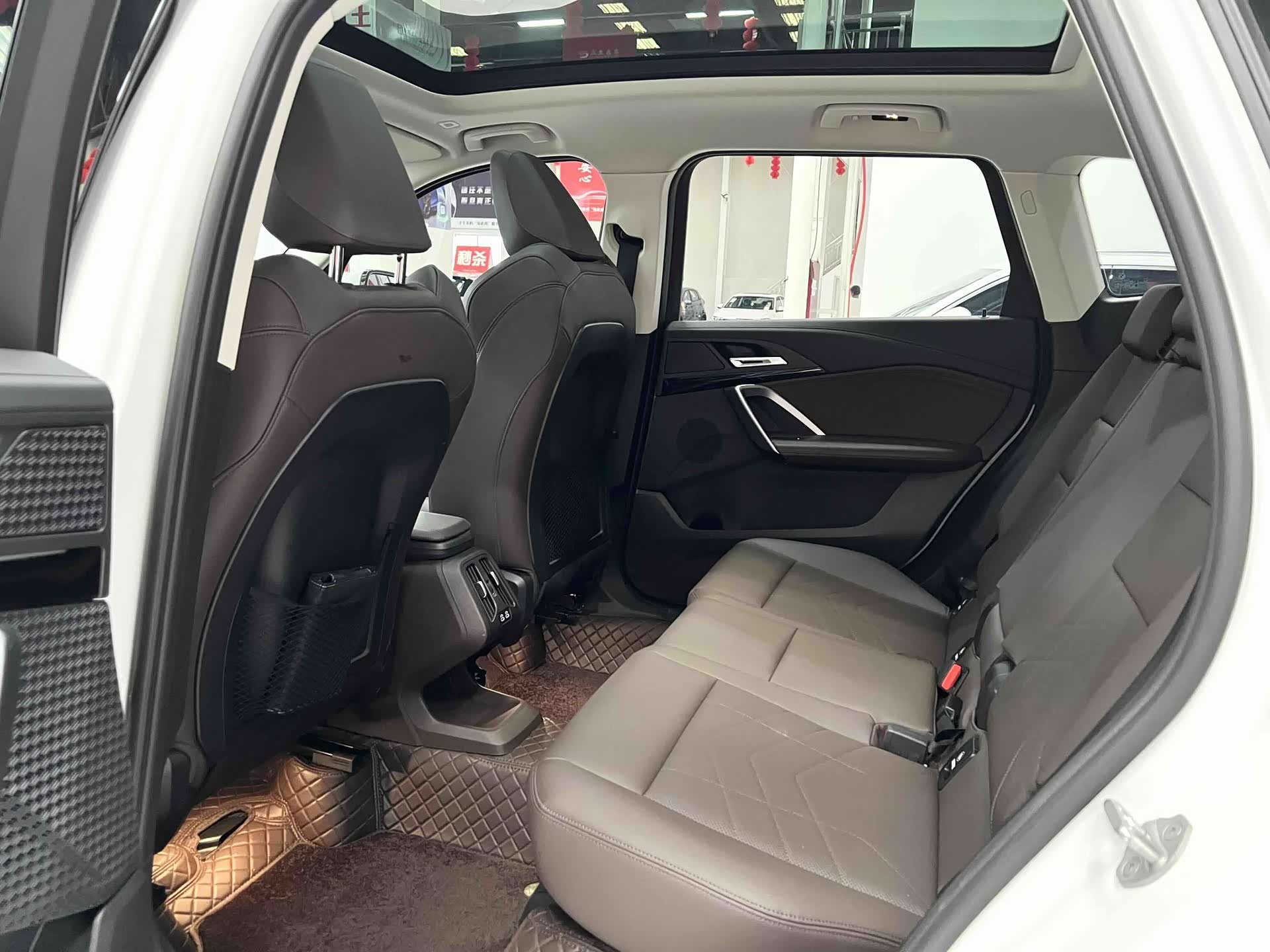 BMW X1, 2023 10