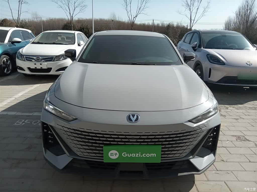 Changan UNI-V, 2023 3