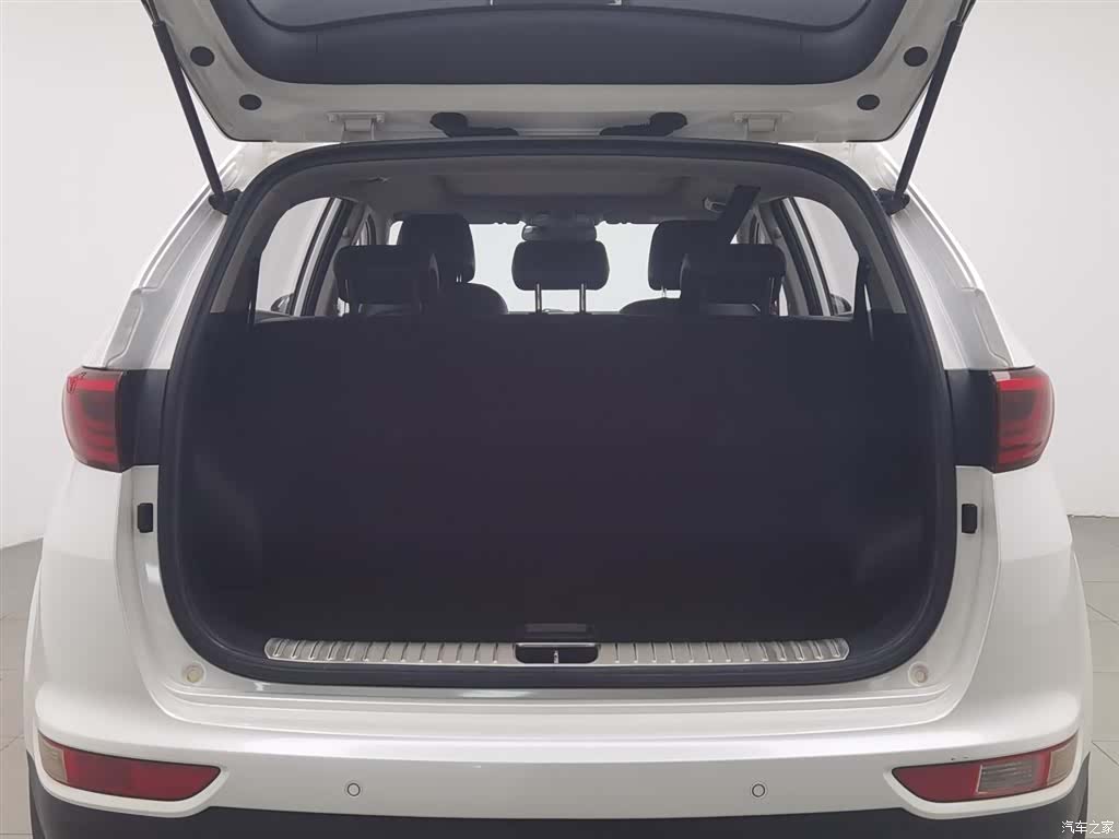 Kia KX5, 2017 16