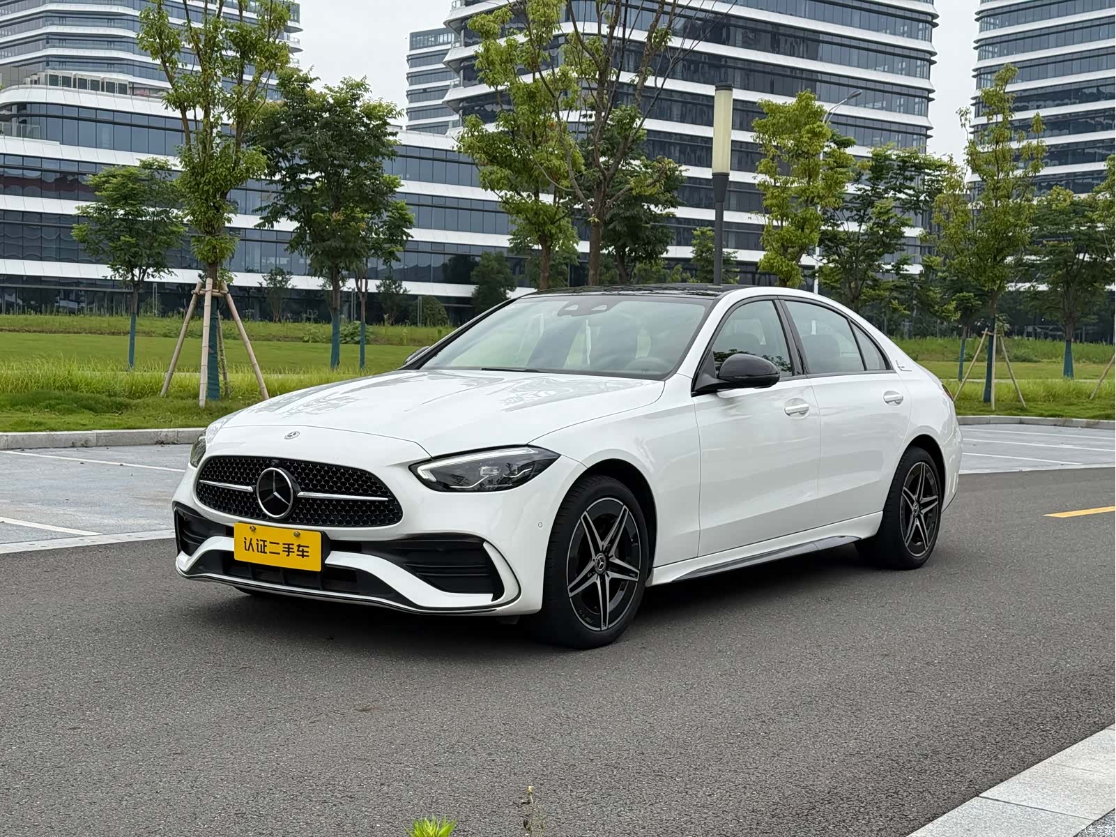 Mercedes-Benz C-Class, 2024 2
