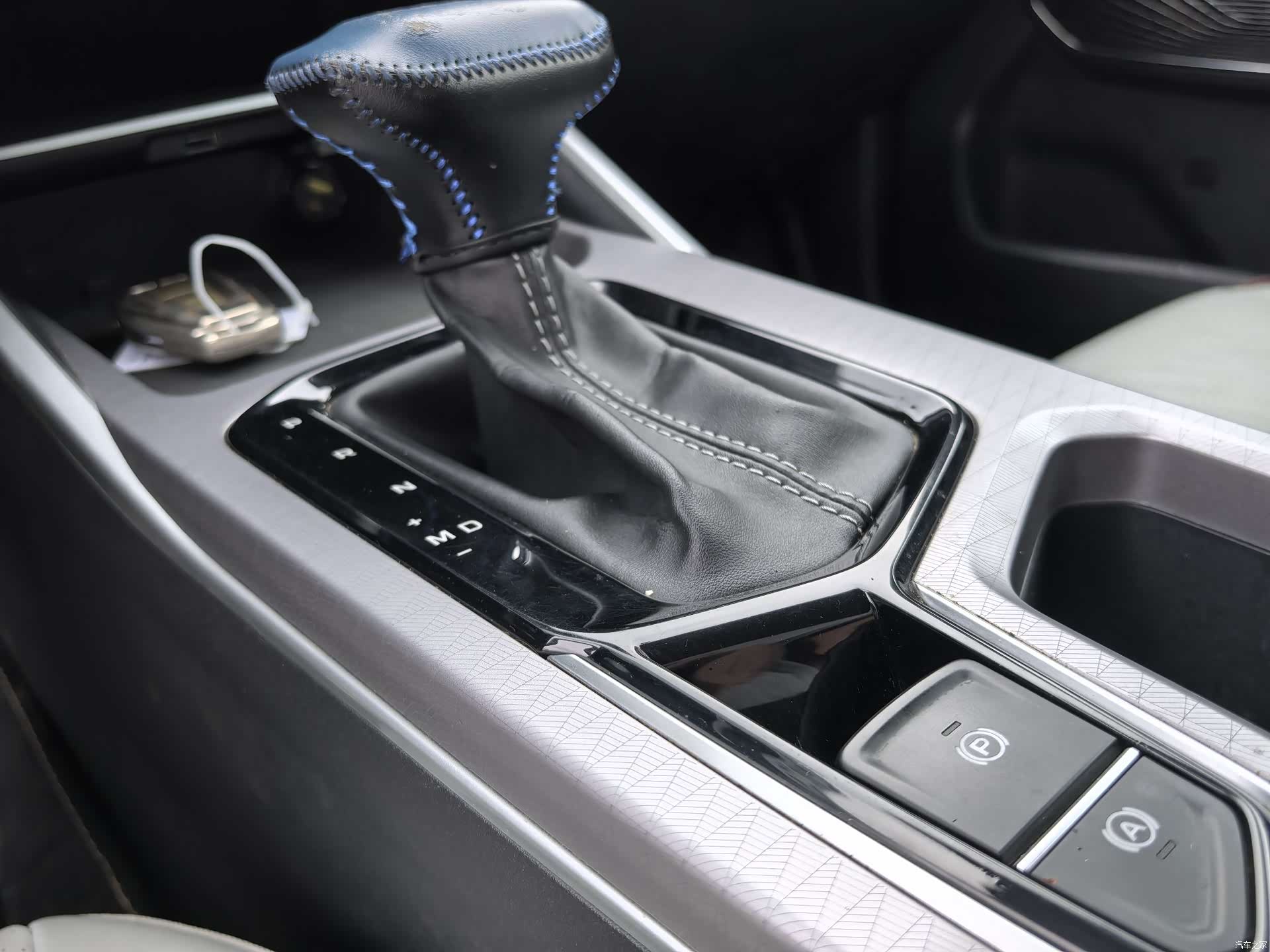 Geely Emgrand, 2021 21
