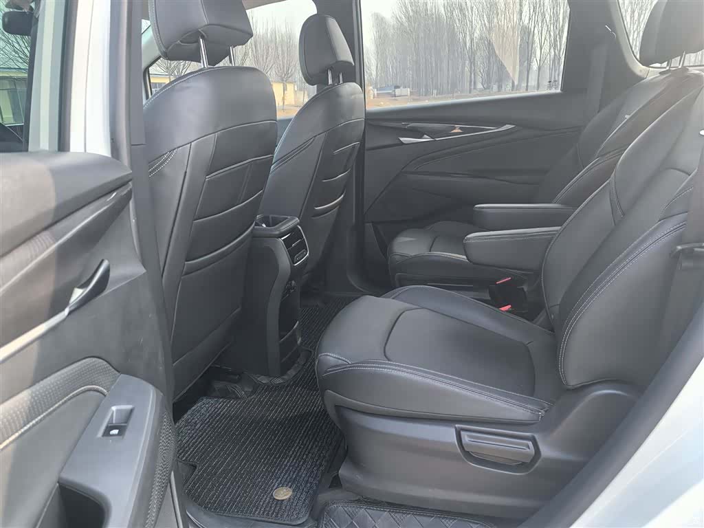 Maxus G50, 2023 14