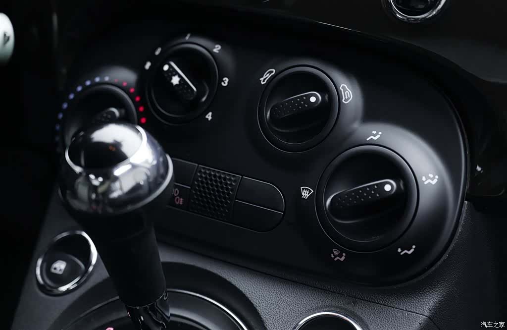 Fiat 500, 2012 17