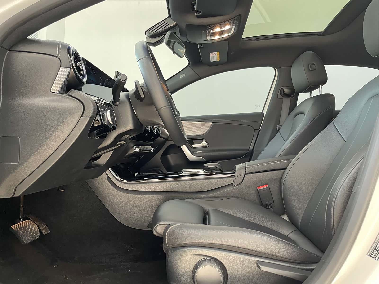 Mercedes-Benz A-Class, 2023 12