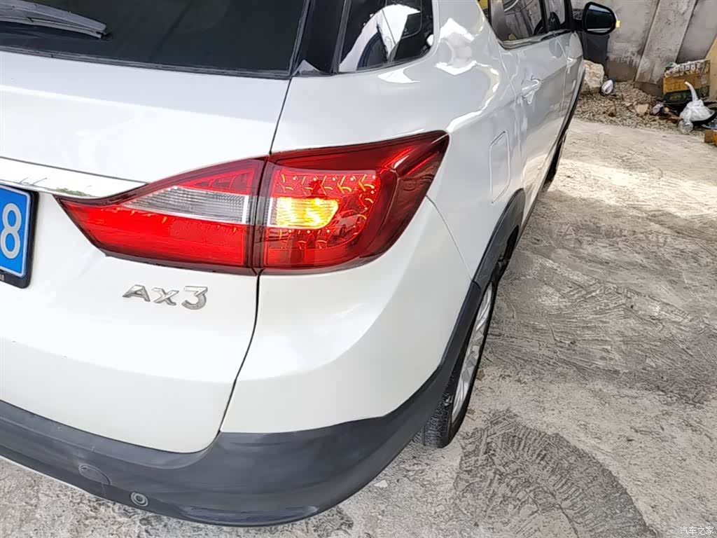 DongFeng AX3, 2016 22