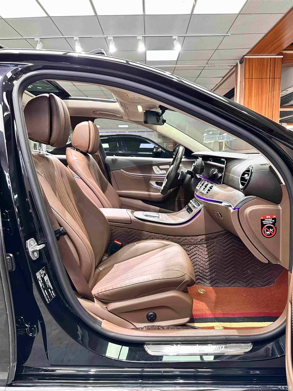 Mercedes-Benz E-Class, 2022 23