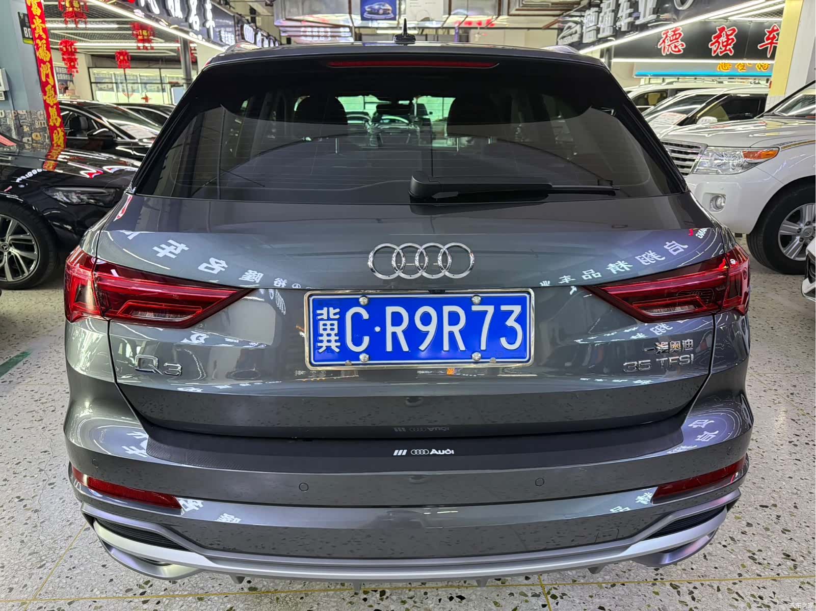 Audi Q3, 2022 все фото