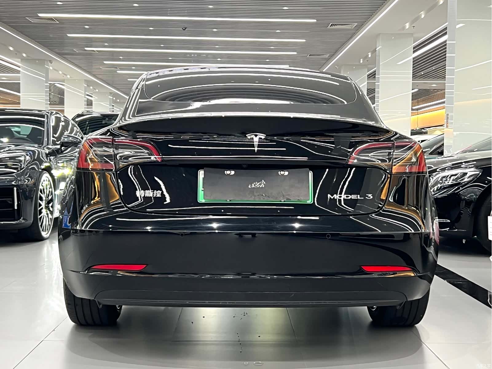 Tesla Model 3, 2023 12