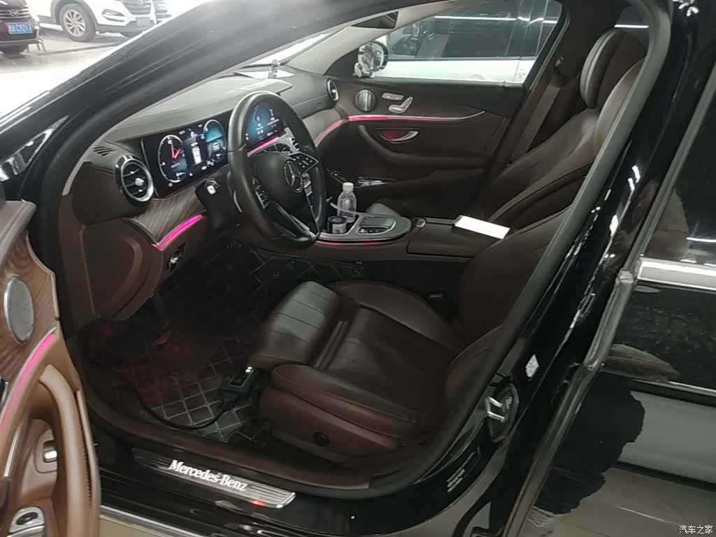 Mercedes-Benz E-Class, 2022 15