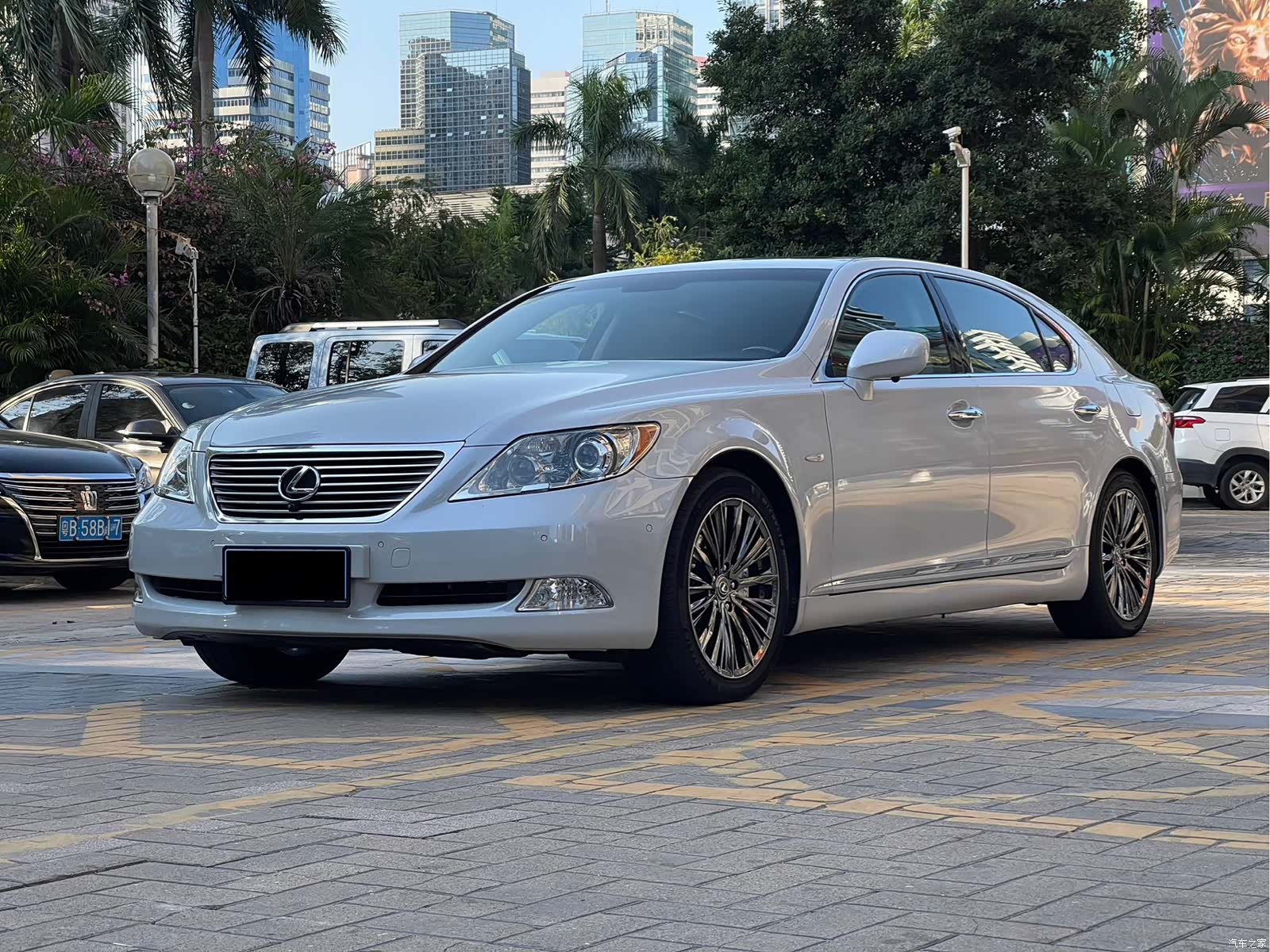 Lexus LS, 2007 1