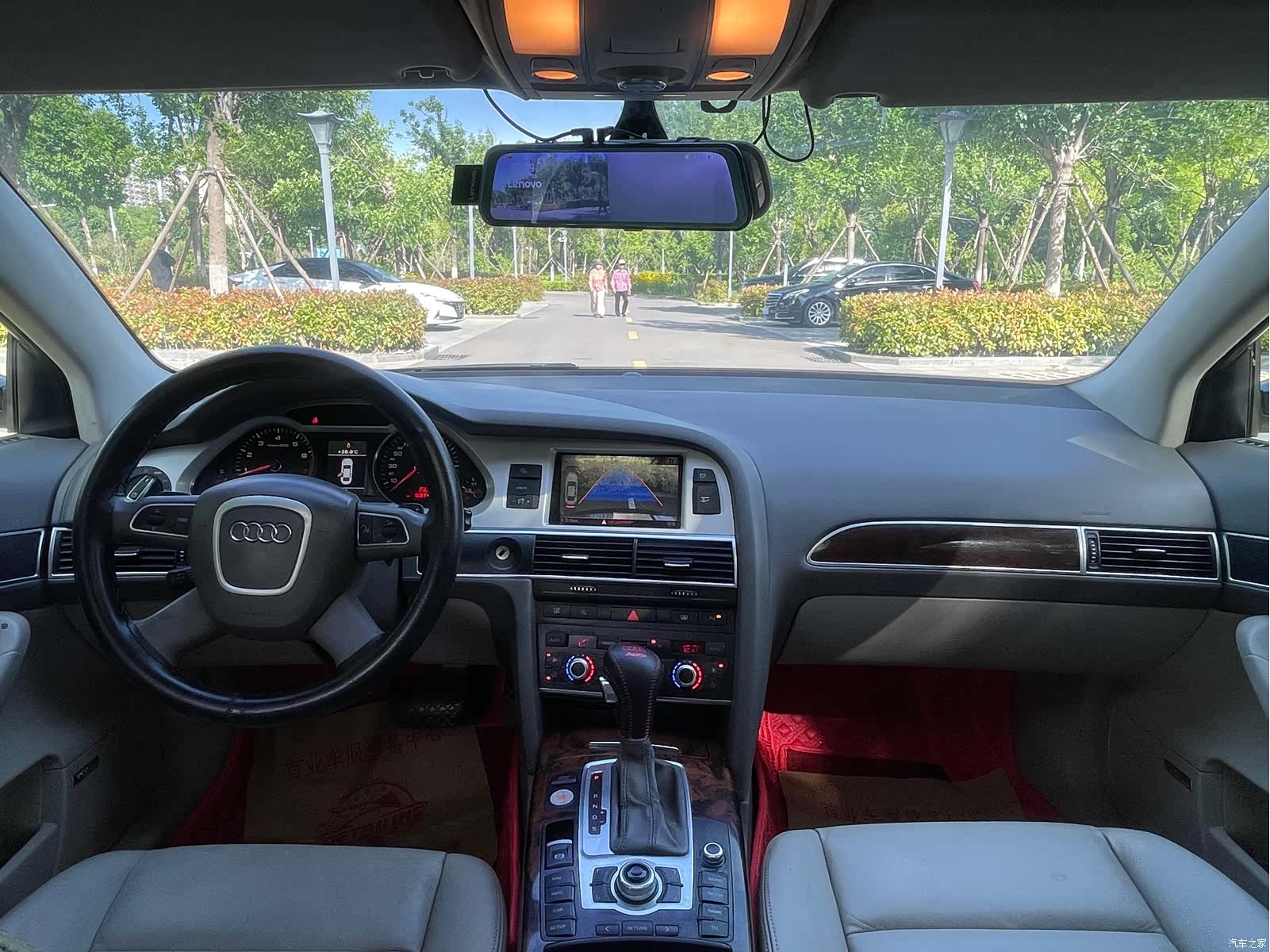 Audi A6L, 2011 9