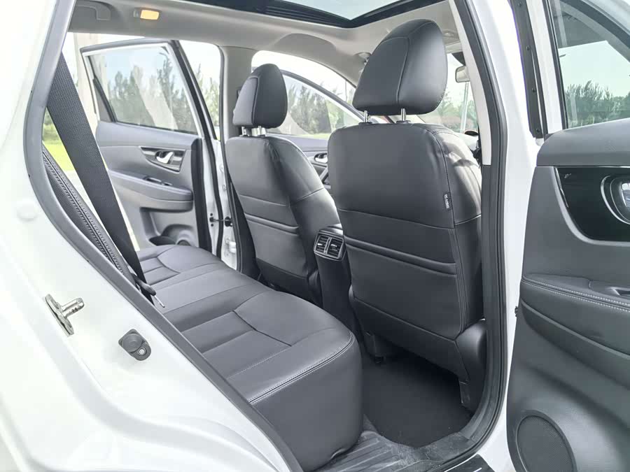 Nissan X-Trail 2023, фото 14