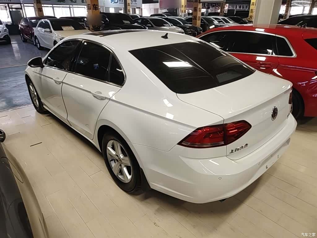 Volkswagen Lamando, 2018 все фото