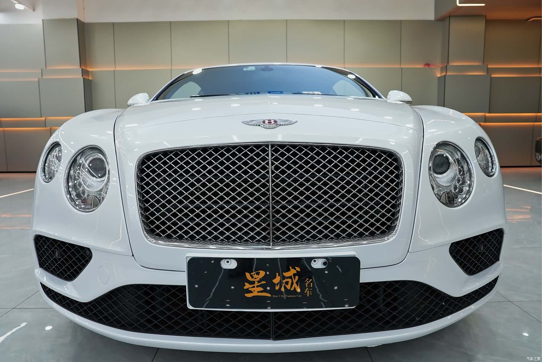 Bentley Continental GT, 2017 11