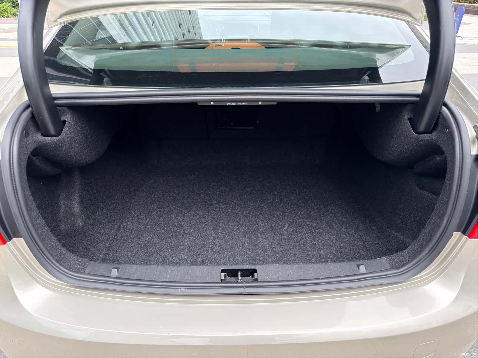 Volvo S60, 2018 11