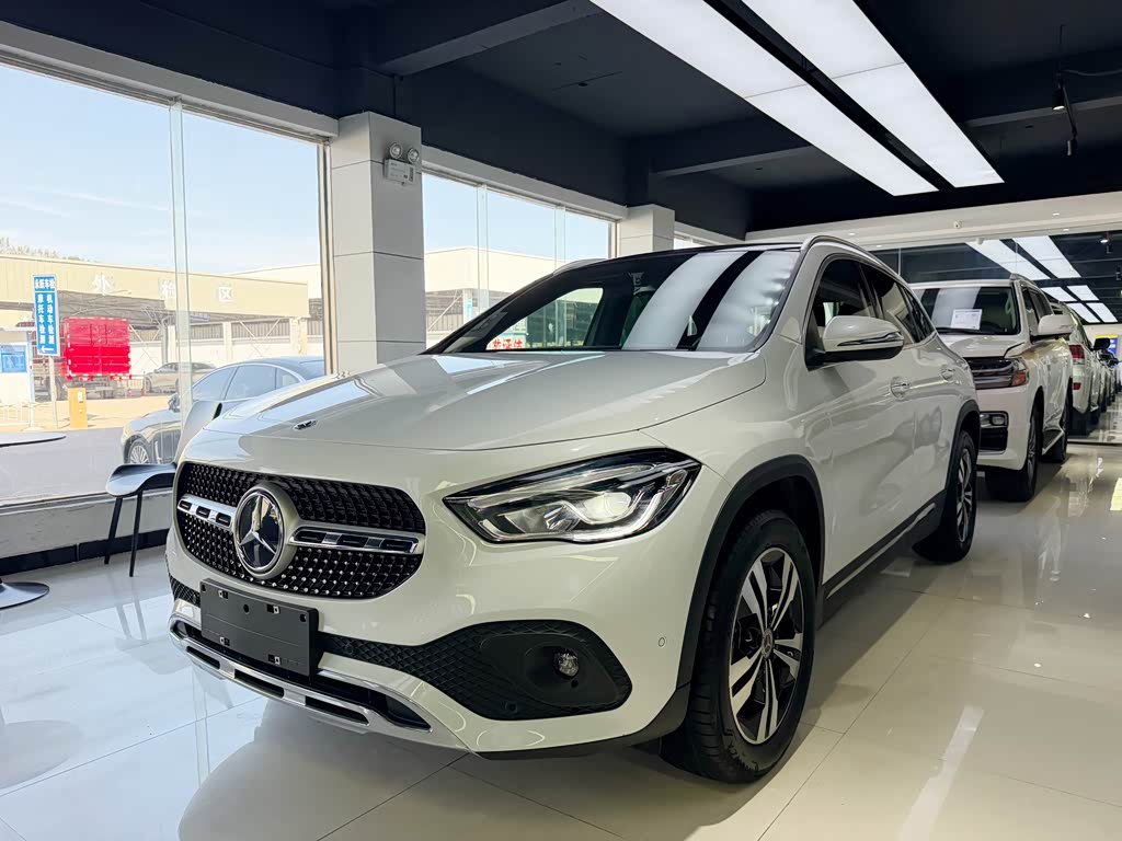 Mercedes-Benz GLA 2020 GLA 200