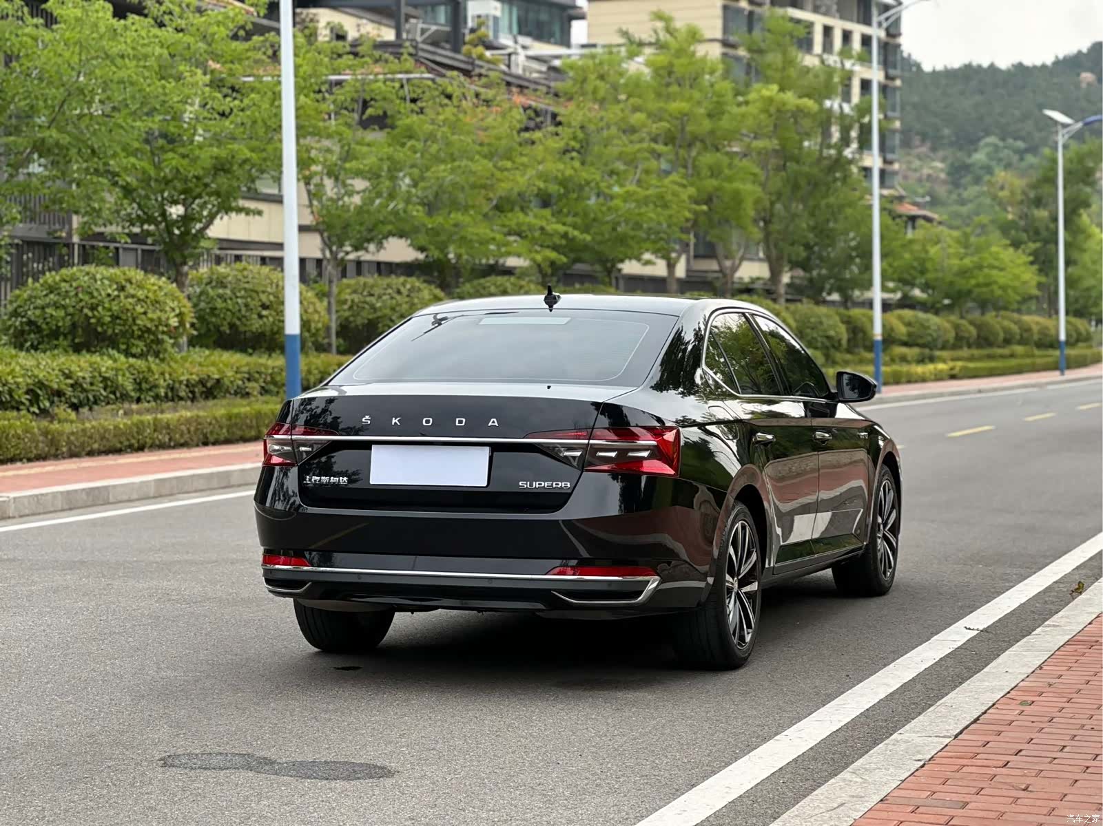 Skoda Superb, 2023 7