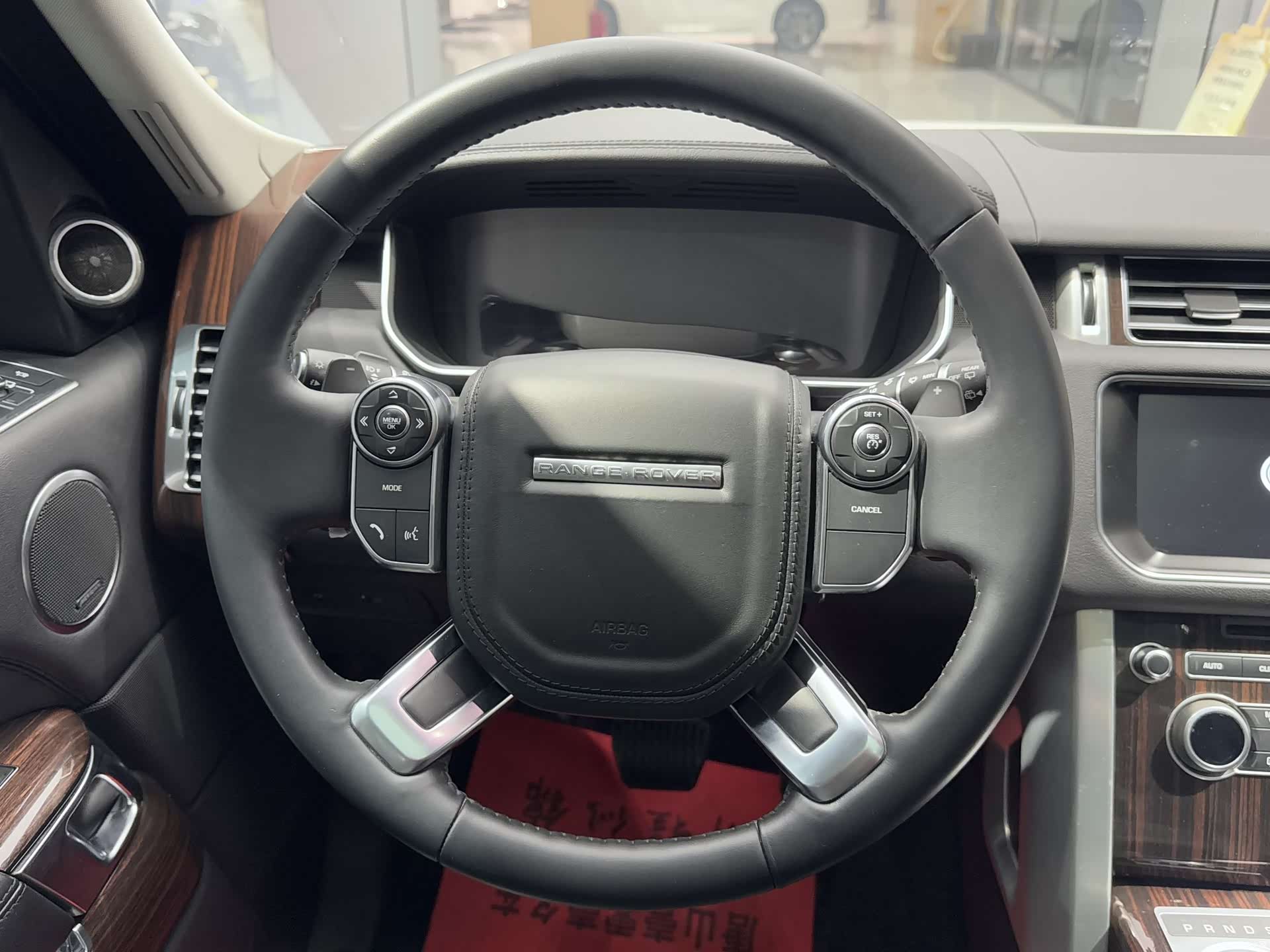 Land Rover Range Rover, 2018 12