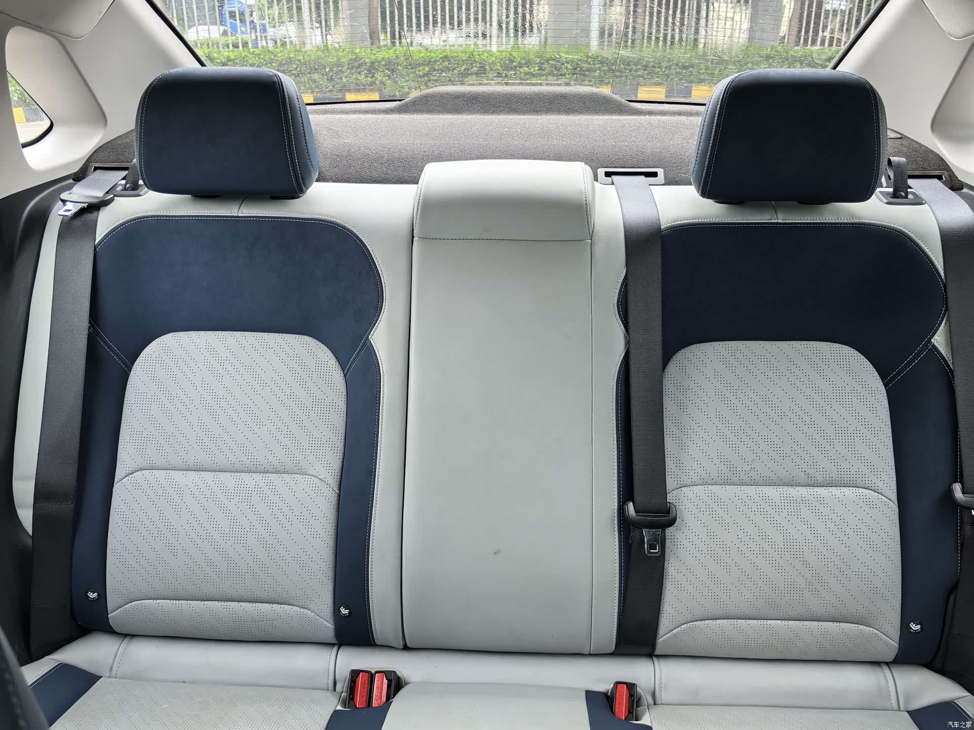 Geely Emgrand, 2021 24